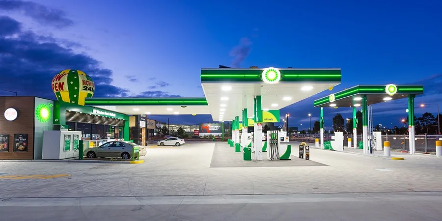 BP service station at The Landmark, Hoxton Park